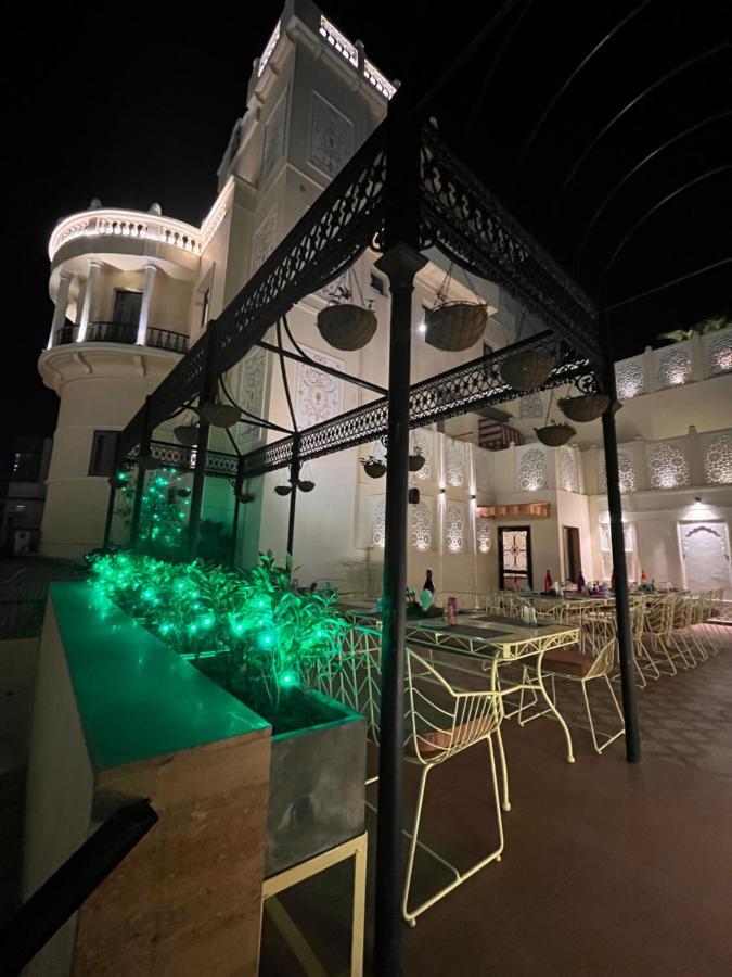Ratnawali - A Vegetarian Heritage Hotel Jaipur Ngoại thất bức ảnh