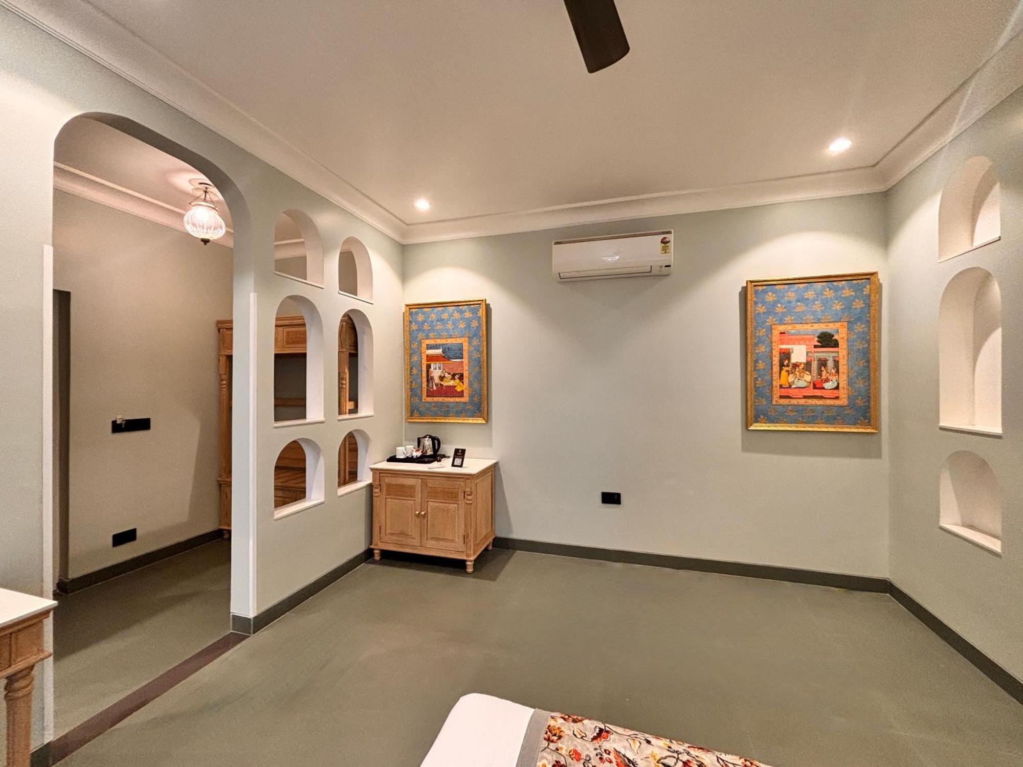 Ratnawali - A Vegetarian Heritage Hotel Jaipur Ngoại thất bức ảnh