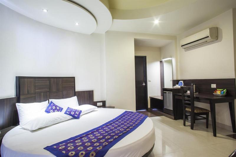 Ratnawali - A Vegetarian Heritage Hotel Jaipur Ngoại thất bức ảnh