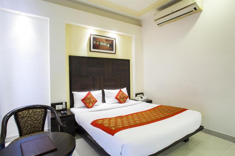Ratnawali - A Vegetarian Heritage Hotel Jaipur Ngoại thất bức ảnh